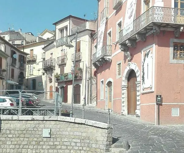 La Piazzetta Apartment Pignola